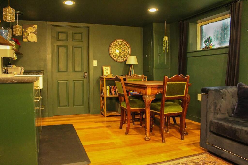 Ferienwohnung Heart Of Woodstock, 10 Min Walk To Reed, With Private Garage! Portland Exterior foto